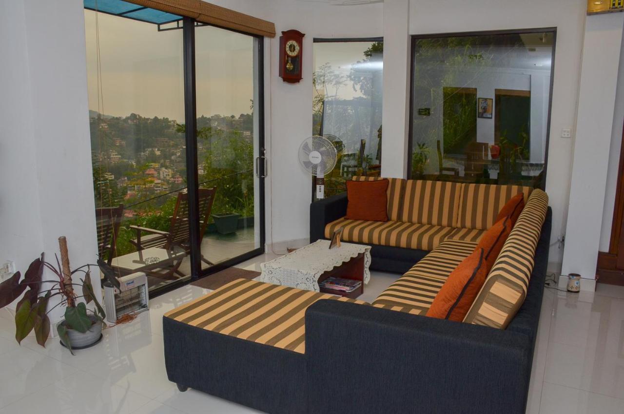 Angel Tower Bed and Breakfast Kandy Exterior foto