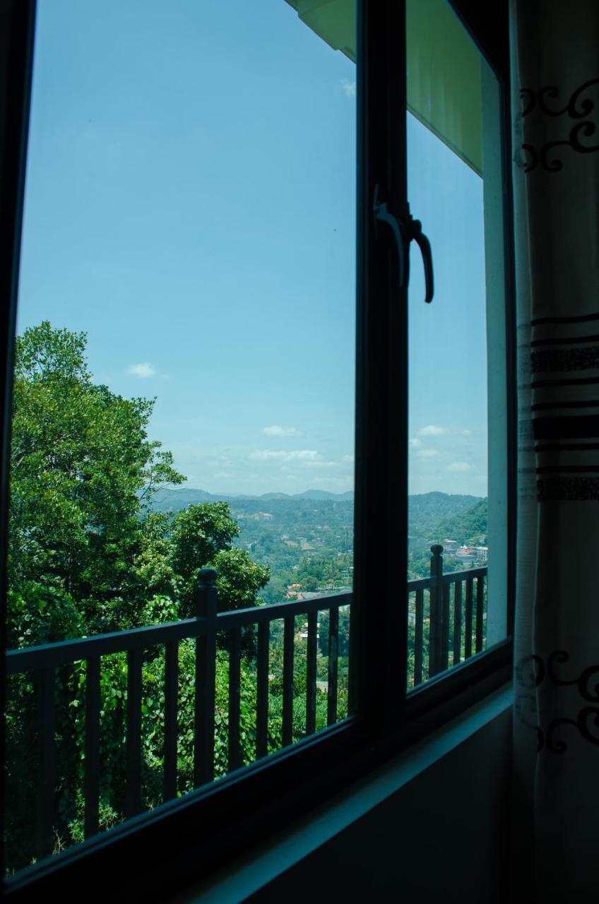 Angel Tower Bed and Breakfast Kandy Exterior foto