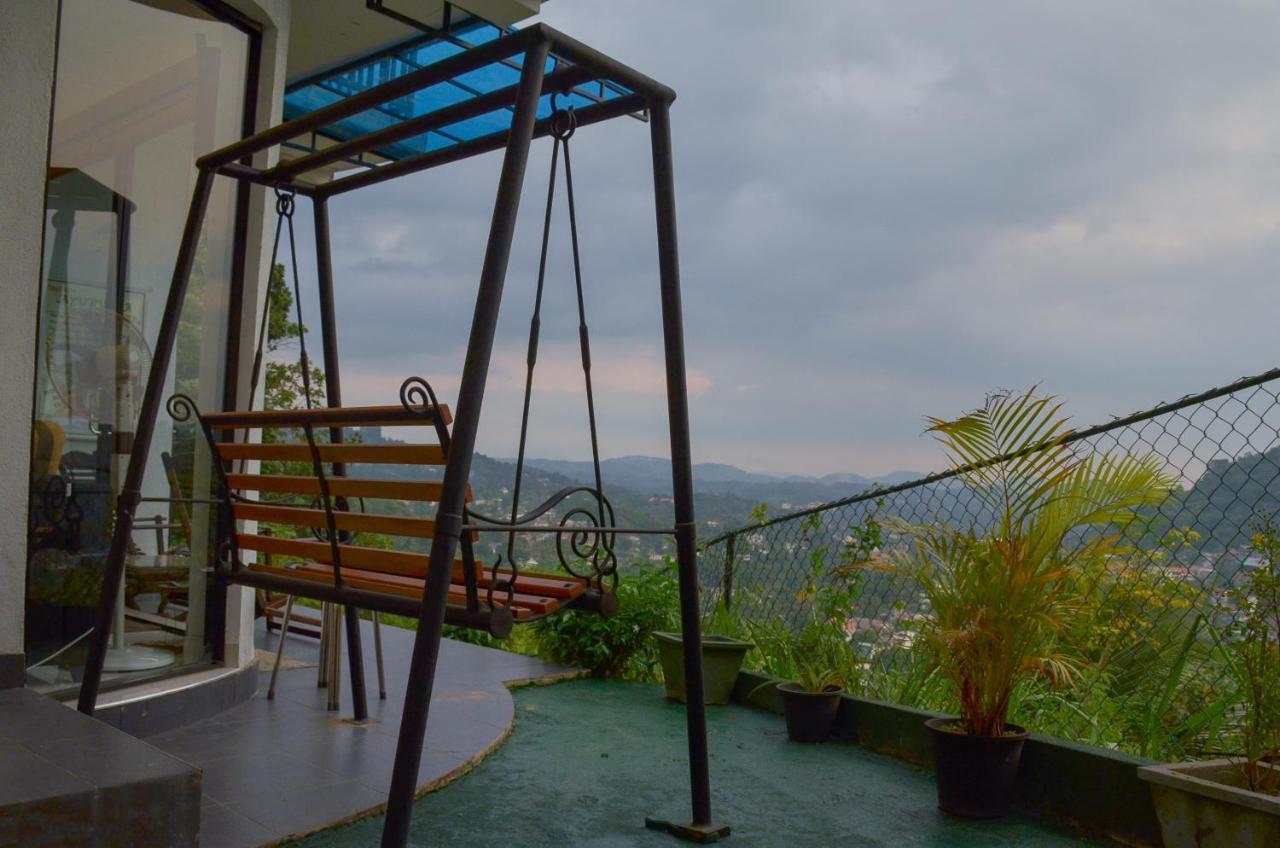 Angel Tower Bed and Breakfast Kandy Exterior foto