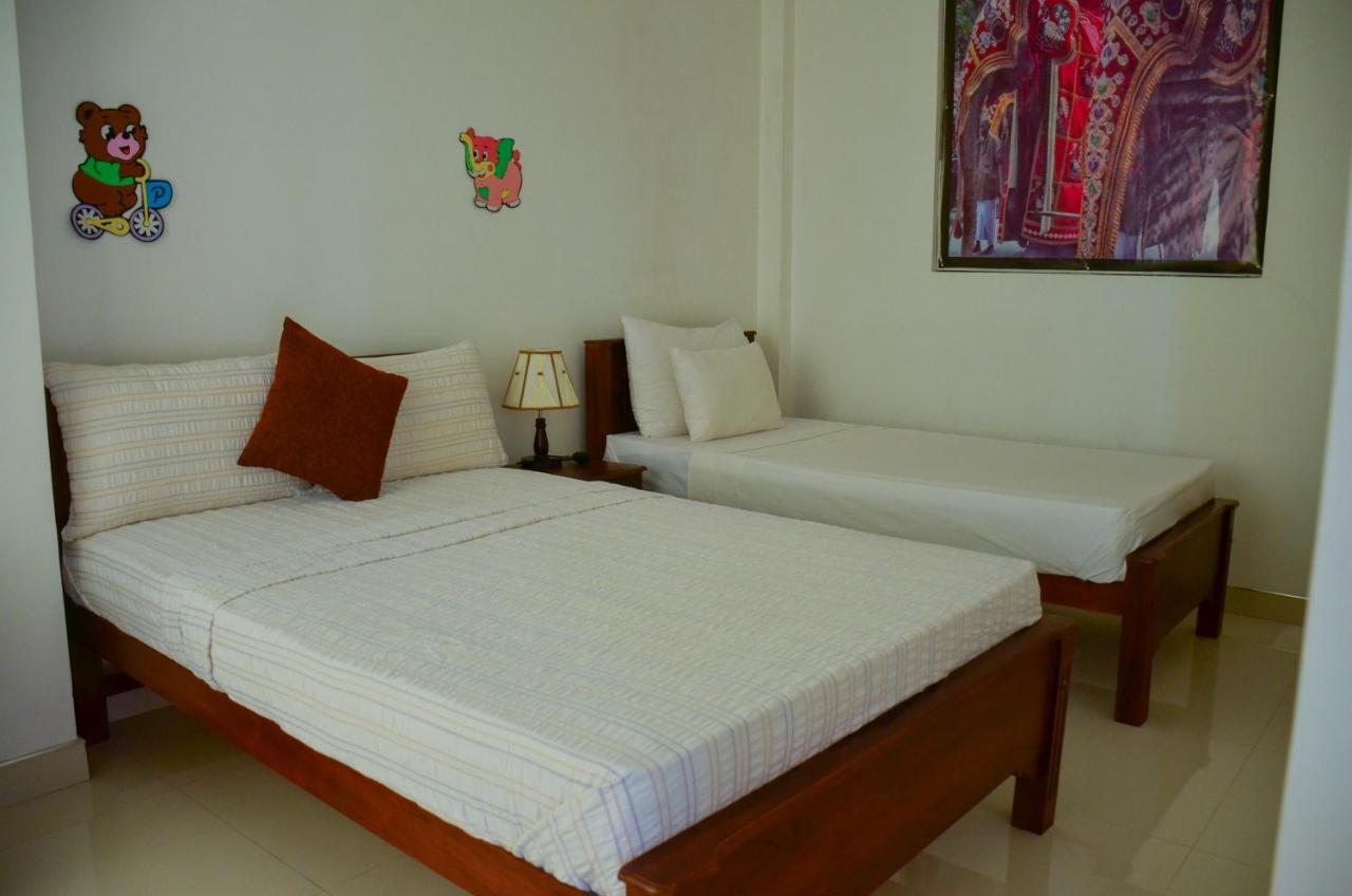 Angel Tower Bed and Breakfast Kandy Exterior foto